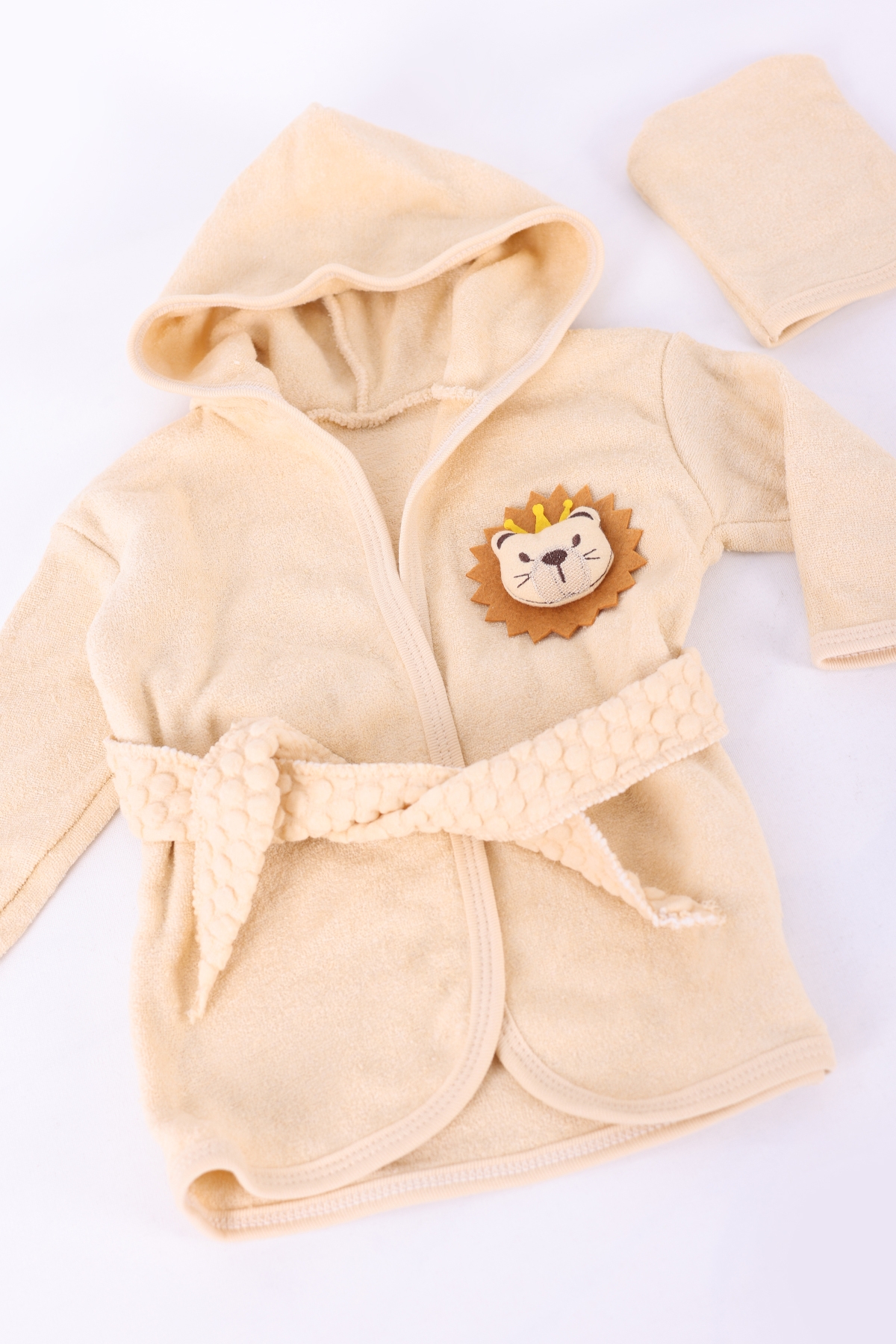 VaVbaby%20Organik%20Bambu%20Bebek%20Havlu%20Bornoz%20Seti%20Bebek%20Havlu%20Kundak%20Lion