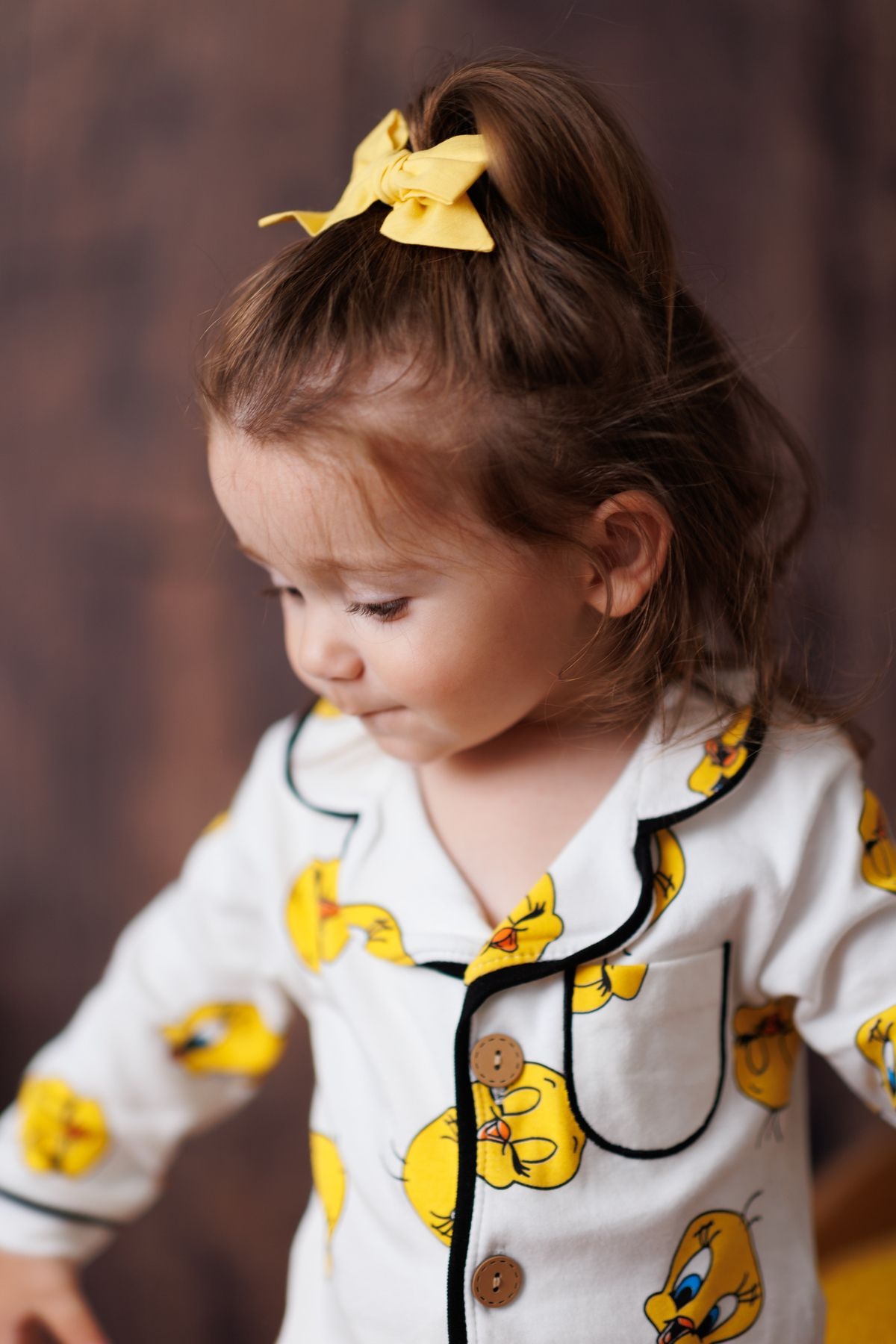 VaVbaby%20%100%20Pamuk%20Kruvaze%20Yaka%20Önden%20Düğmeli%20Tweety%20Mevsimlik%20Bebek%20Pijama%20Takım%20(Yaş)