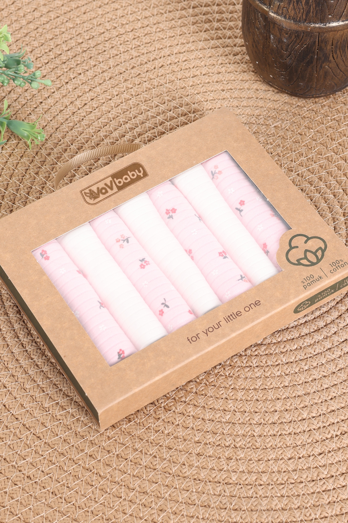 VaVbaby%207’li%20Bebek%20Ağız%20Mendili%20Seti%20–%20%100%20Pamuk,%20Yumuşak%20Ve%20Emici%20Pembe%20Çiçekli