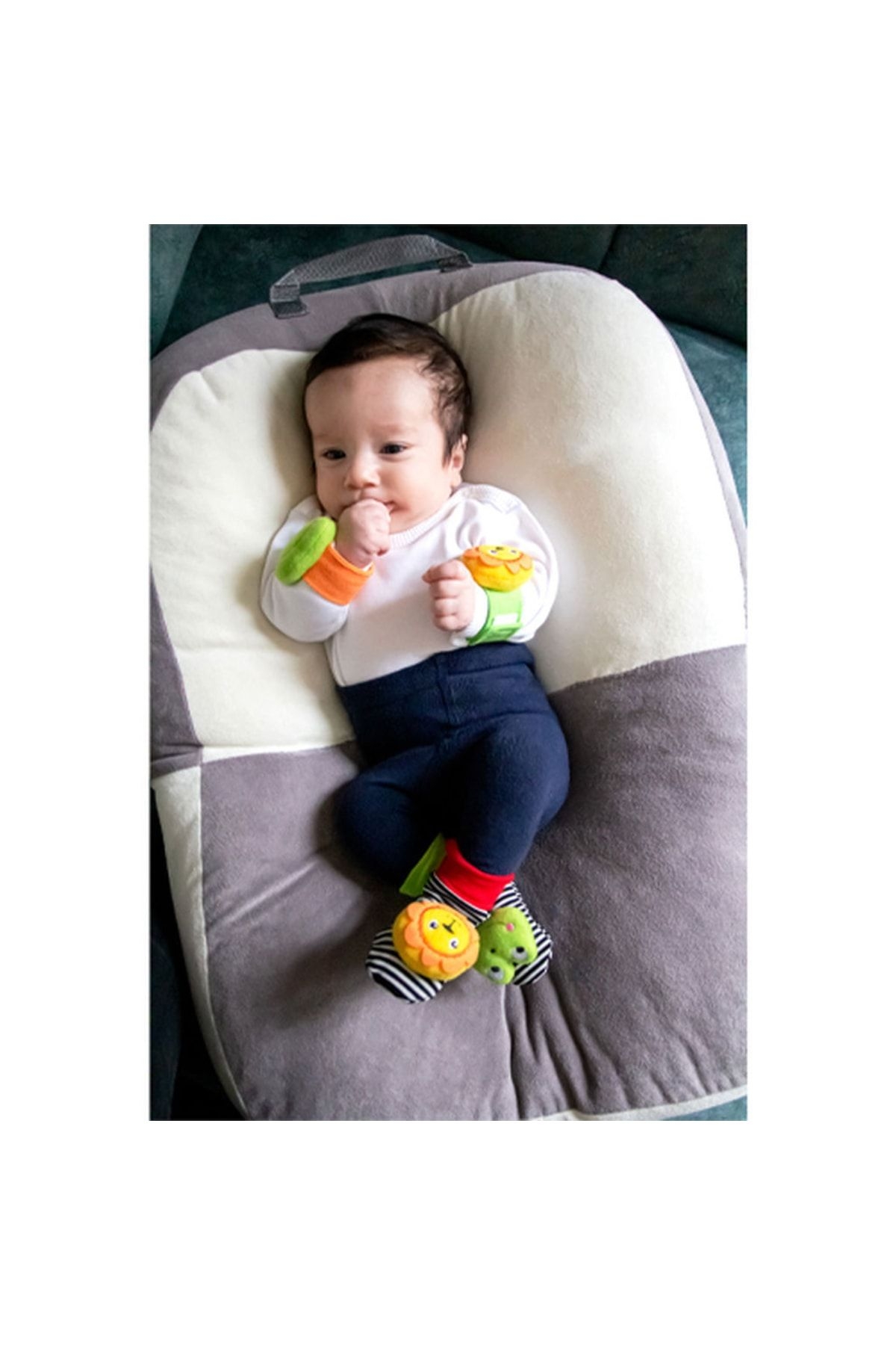 Babyjem%20Çıngıraklı%20Çorap%20ve%20Bileklik%20Karışık%20Desen