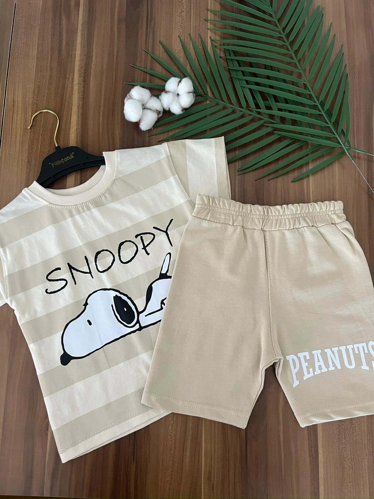 VaVbaby%20Snoopy%20Baskılı%20Erkek%20Yazlık%20Şortlu%20Takım