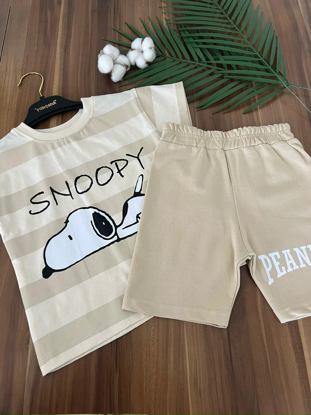 VaVbaby%20Snoopy%20Baskılı%20Erkek%20Yazlık%20Şortlu%20Takım