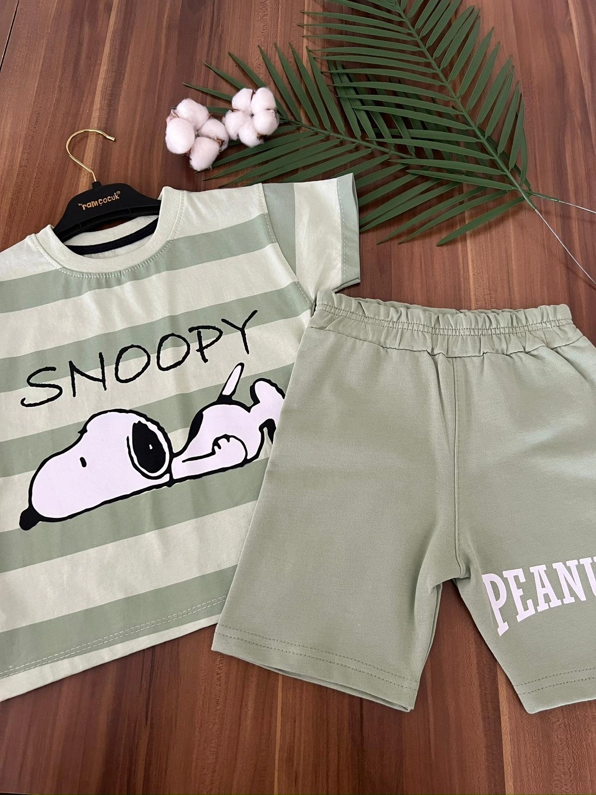 VaVbaby%20Snoopy%20Baskılı%20Erkek%20Yazlık%20Şortlu%20Takım