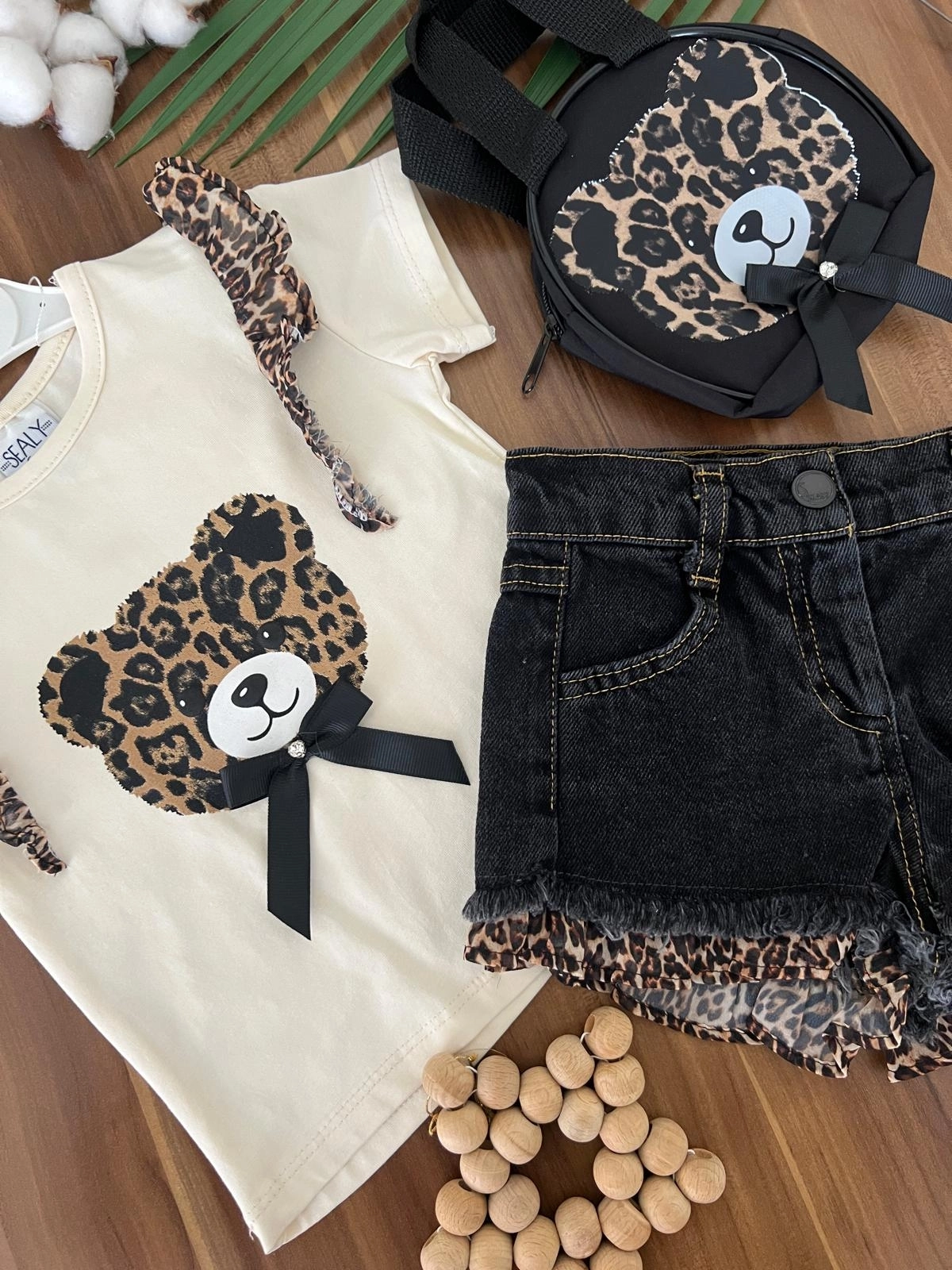 VaVbaby%20Leoparlı%20Ayıcıklı%20Yazlık%20Kız%20Çocuk%20Şortlu%20Takım