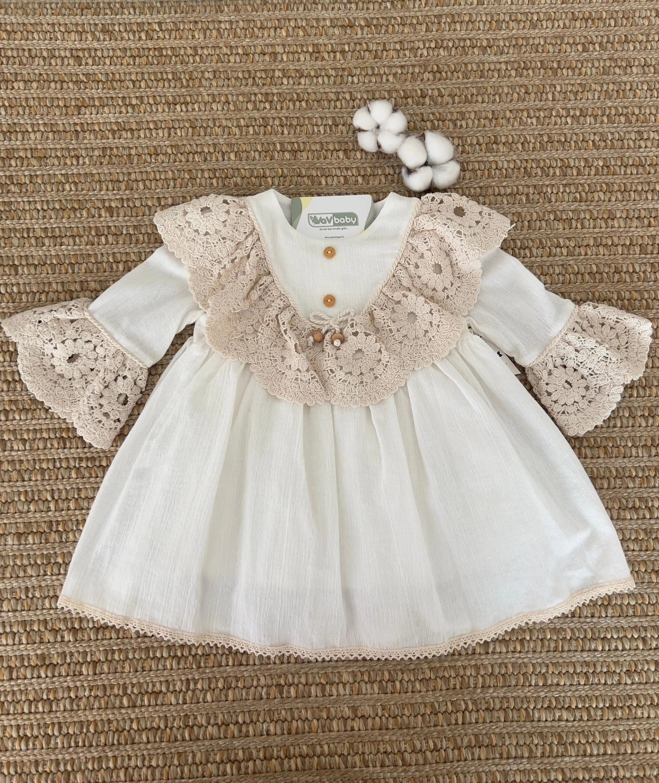 VaVbaby%20Boncuklu%20Dantelli%20Naturel%20Kız%20Bebek%20Elbise